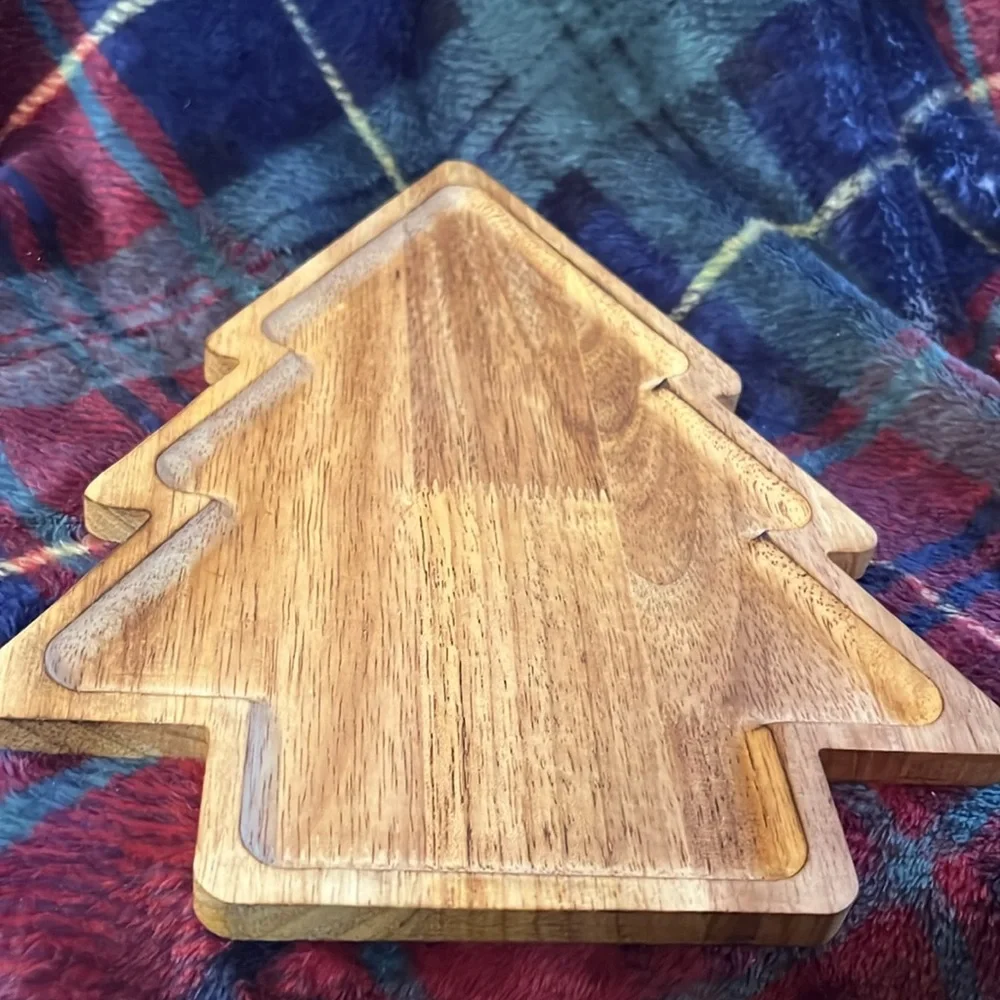 Wooden Christmas Tree Serving Tray